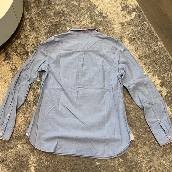 Vineyard Vines chambray button down with pink accents - Picture 2 of 7